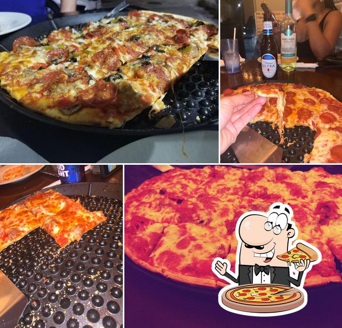 Ian & Kye's Pizza in Jensen Beach Restaurant menu and reviews
