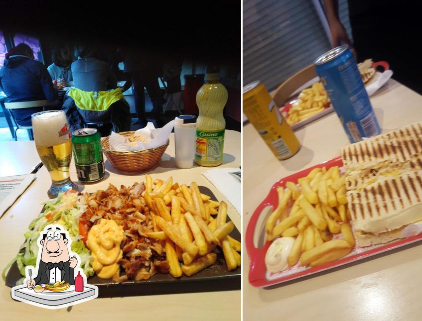 Dégustez des pommes frites à La Ruche Kebab Morlaix