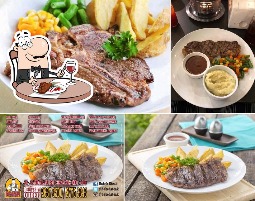 Отведайте мясные блюда в "Babeh Steak - Cibubur, Depok"