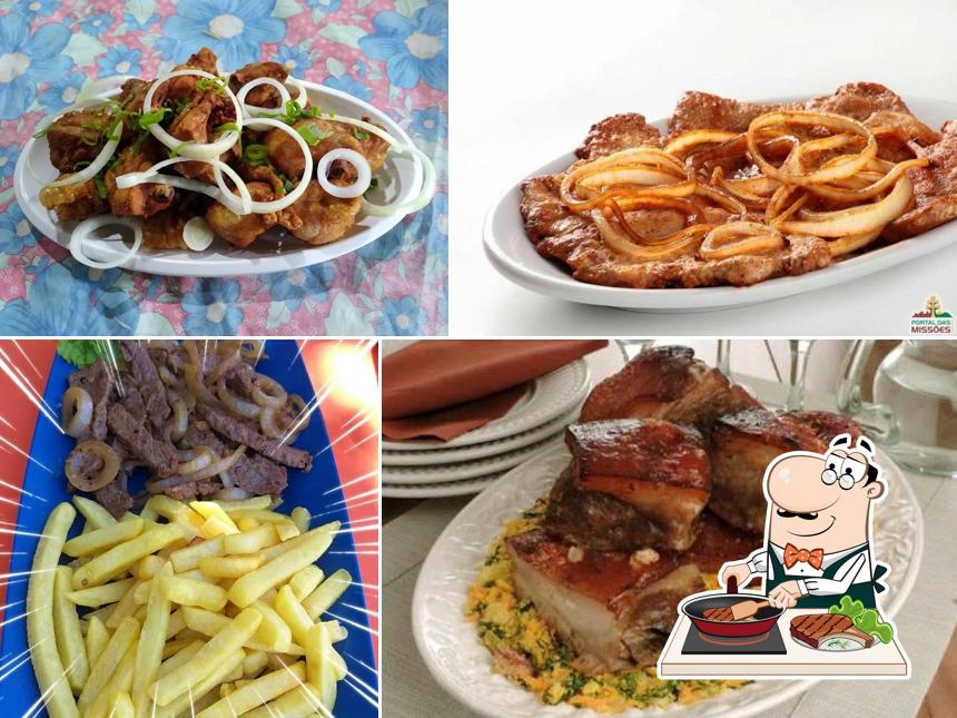 Escolha pratos de carne no Recanto Bela Vista Restaurante e Espaço para Eventos