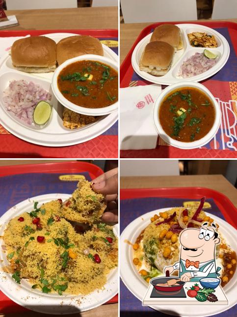 Chicken curry at Haldiram's - Bhandara
