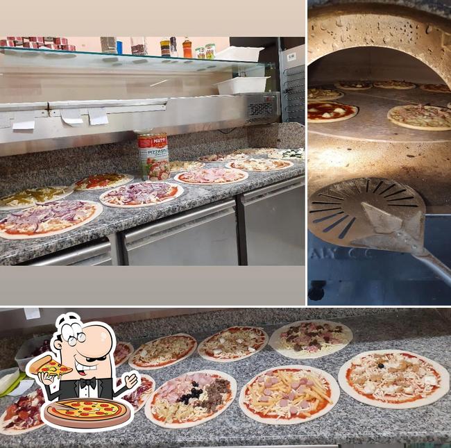 Scegli tra le svariate varianti di pizza