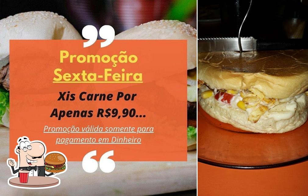 Peça um hambúrguer no Pizzaria e Lancheria Luiziana