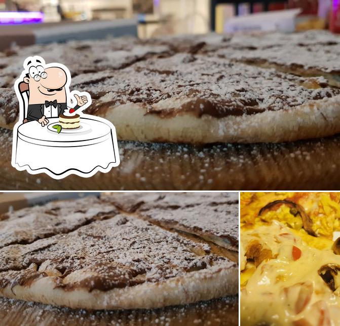 Pizzeria Pizza Volante serve un'ampia varietà di dolci