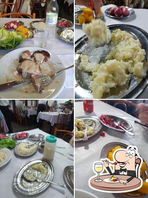 Comida em Churrascaria Giovanaz