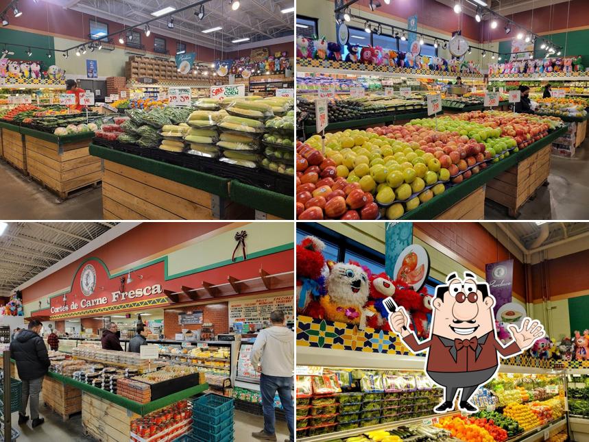 Honey Bee Market La Colmena in Detroit Restaurant menu and reviews