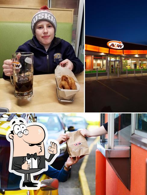 Regarder cette image de A&W Canada