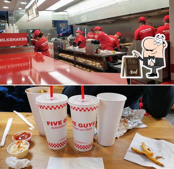 Voir la photo de Five Guys Lausanne