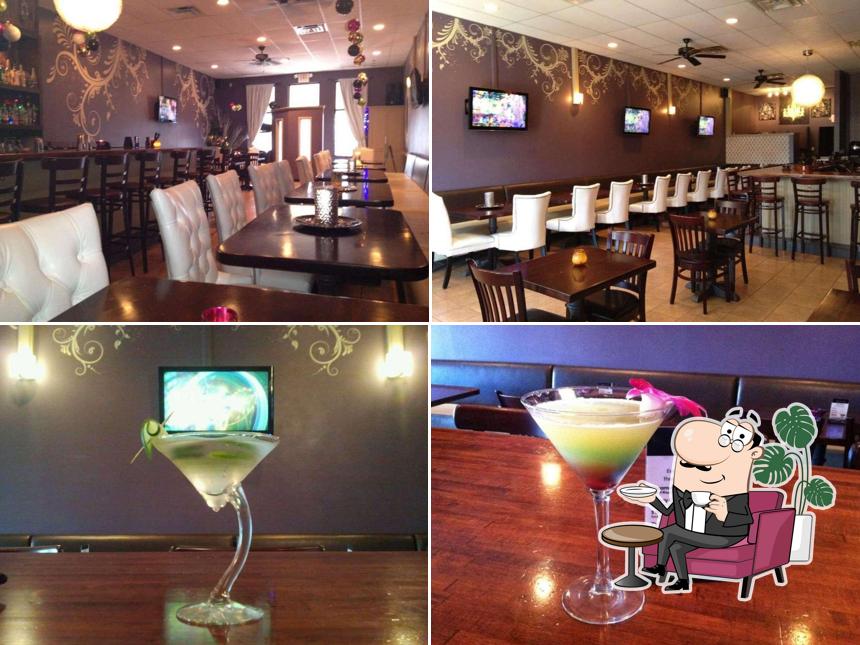 Check out how 7 Martini & Tapas looks inside