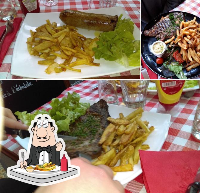 Dégustez des frites à Les 3 écritoires