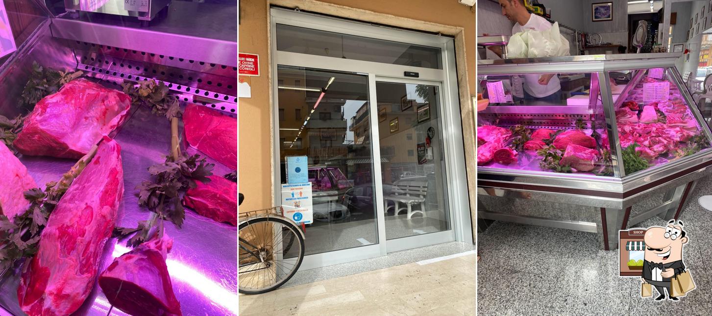 Gli esterni di Macelleria Rosticceria Valente