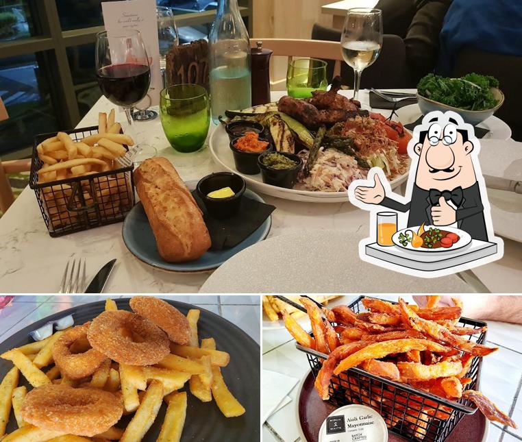 Pittwater RSL Club in Mona Vale Restaurant menu and reviews