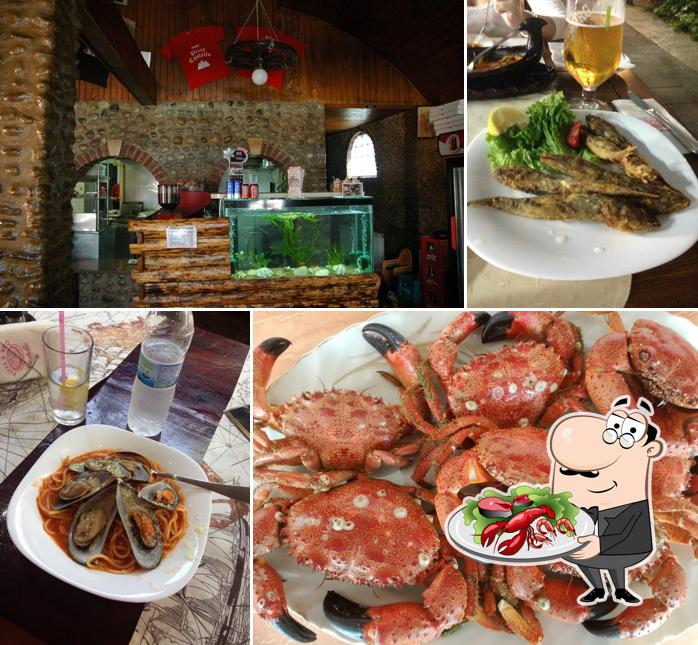 Get seafood at Restaurant & Pizza Castello
