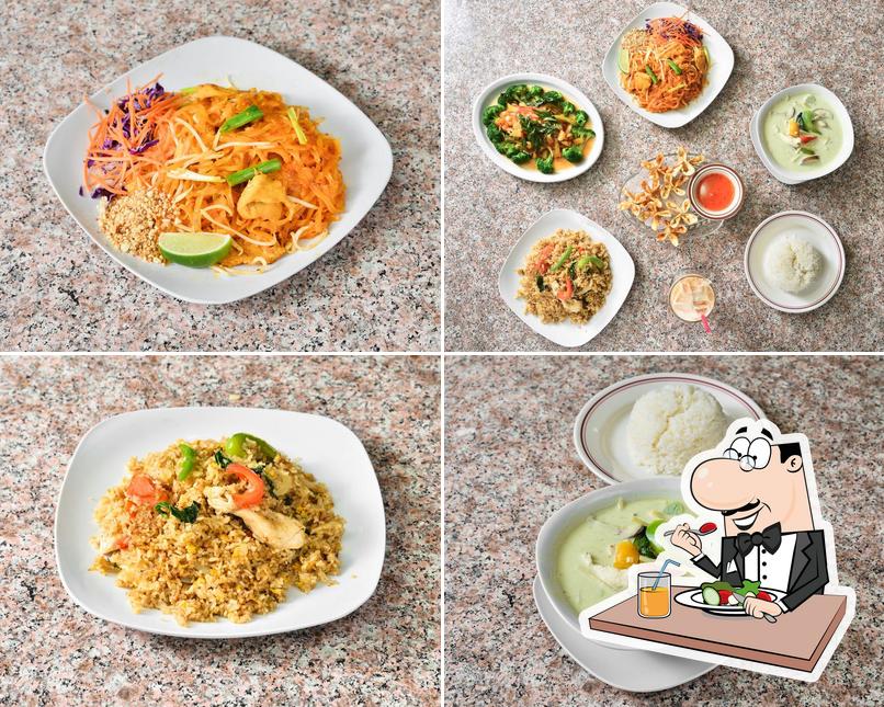 Thong Thai Restaurant in Lakewood Restaurant menu and reviews