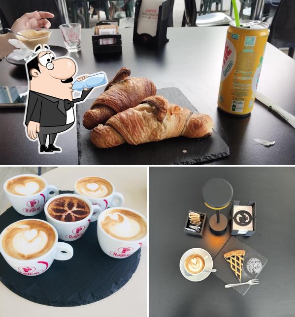 Prova un drink dal menu