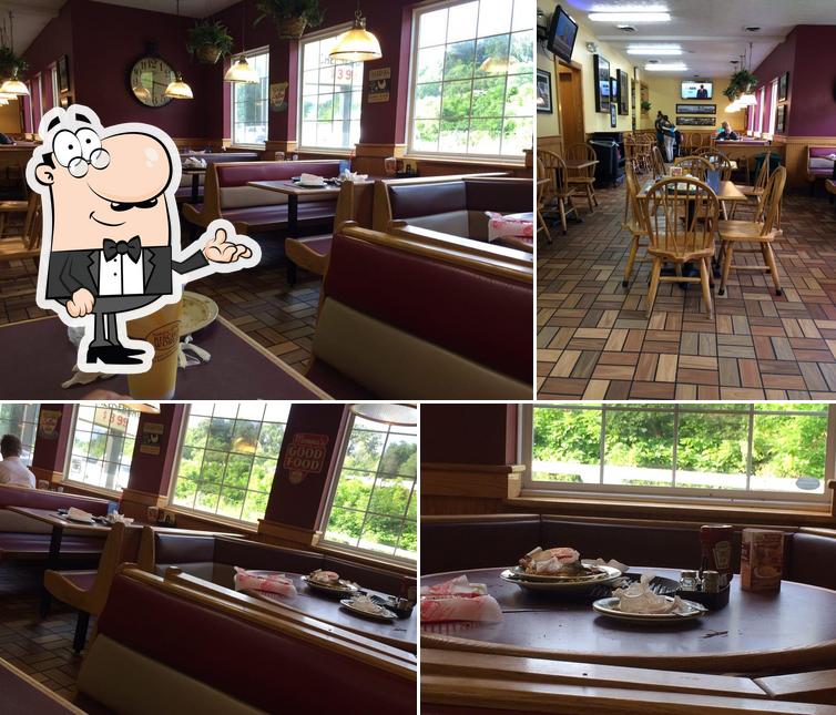 Gino's Pizza & Spaghetti House, 1305 Fairlawn Ave in Dunbar