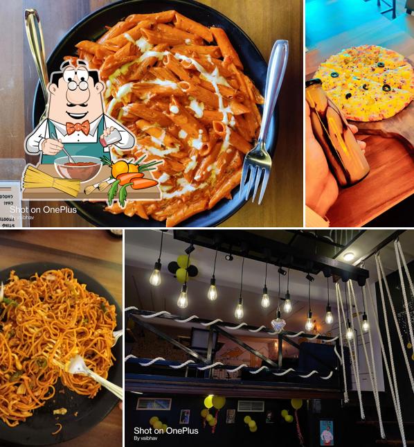 Spaghetti bolognese at DownTown Cafe