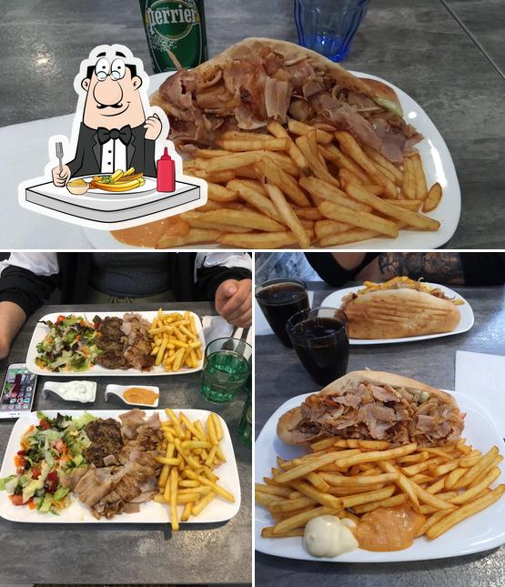 Dégustez des frites à Istanbul Kebap