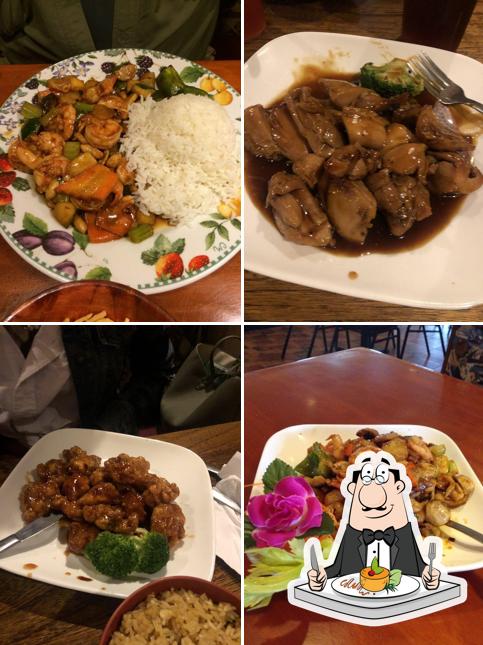Блюда в "Ginger & Garlic Chinese & Sushi Restaurant"