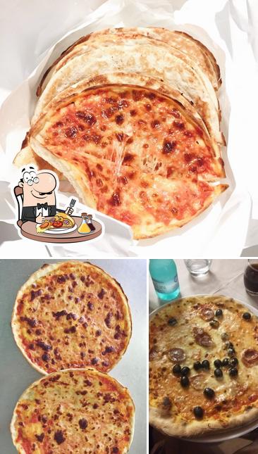 Prenez des pizzas à Pizzeria Sant'Agostino