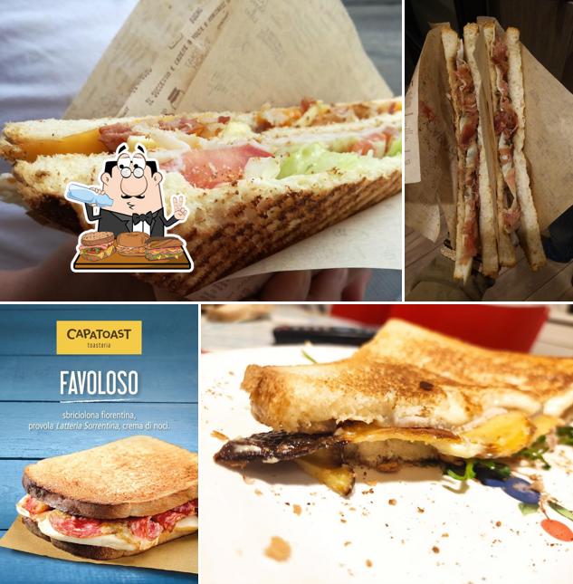 Degusta un sándwich en Capatoast - Napoli Municipio