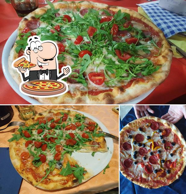 Scegli una pizza a Ristorante La Vecchia Stazione