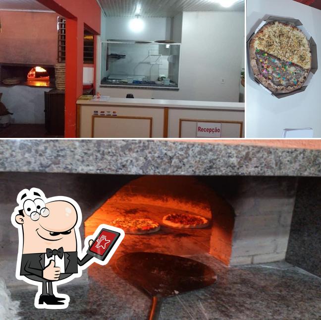 Look at the photo of Pizzaria Mundial 10