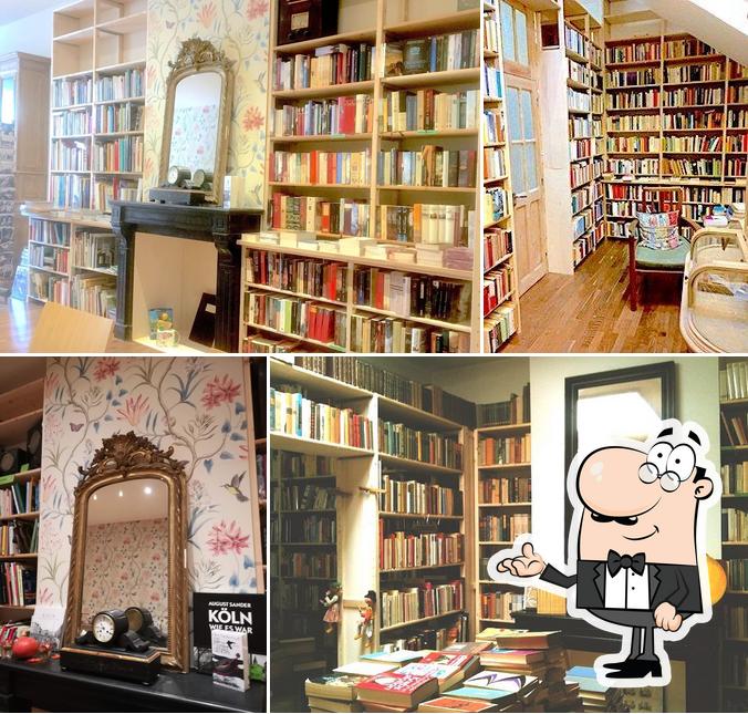 Découvrez l'intérieur de Buchhandlung & Antiquariat Eule - Die ganze Welt der Bücher • Literaturcafé • Radiomuseum