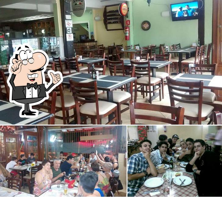 O interior do Pizzaria 4600