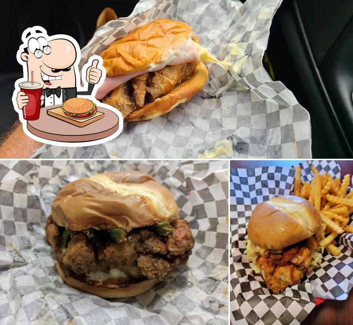 Zoey's Fried Chicken Sandwiches & Wings in Everett Restaurant menu