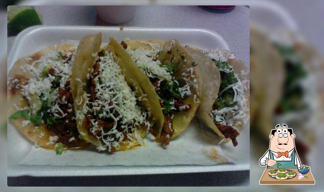 Tacos El Pastor in San Benito