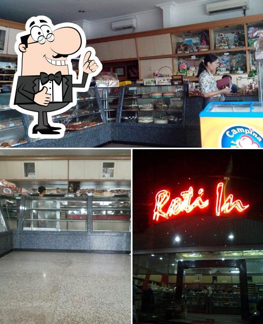 Roti In, Surabaya, Jl. Jemursari - Restaurant reviews