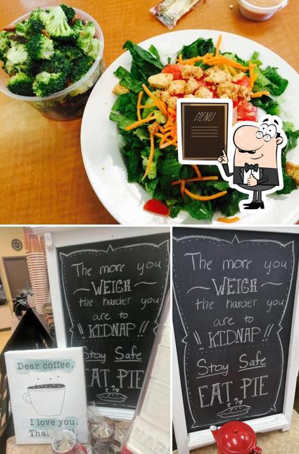 Baker's Nook Cafe in Elkhart Restaurant menu and reviews