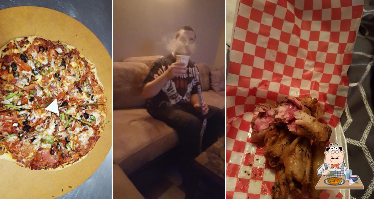 Ailes de poulet à Delila's Donair, Pizza & Hookah Lounge