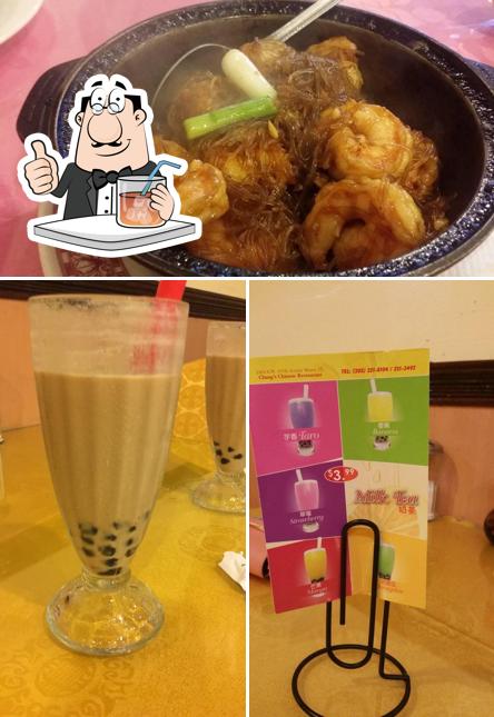 Mira las fotografías que muestran bebida y comida en Chang's Chinese Restaurant