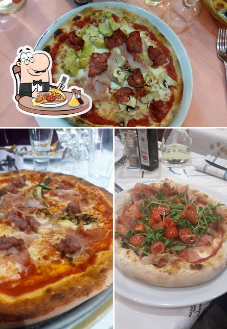 Scegli una pizza a Ristorante Claudio's