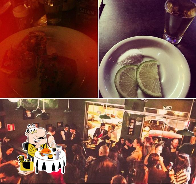 Estas son las fotos que muestran comida y bebida en St. Patrick's Bar