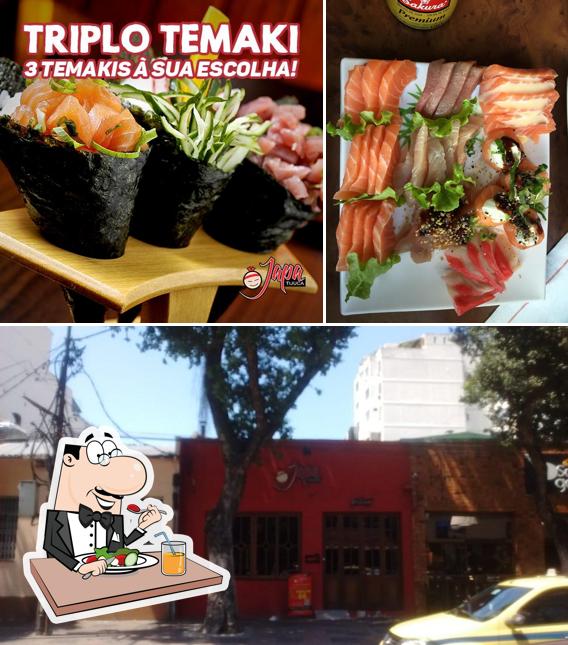 The image of food and exterior at Restaurante Japa Tijuca