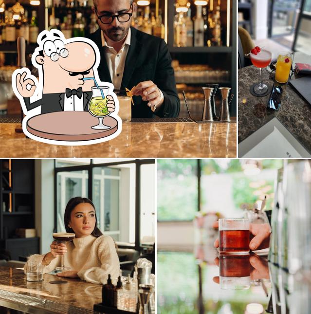 Goditi un drink dal menu