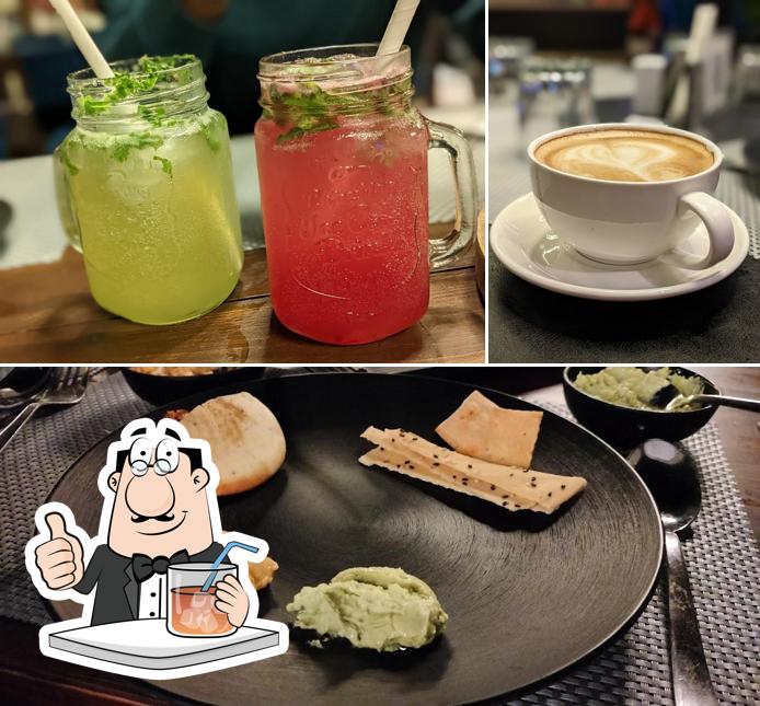 Hoppers Restrocafe & Sports Arena, Vadodara Restaurant reviews