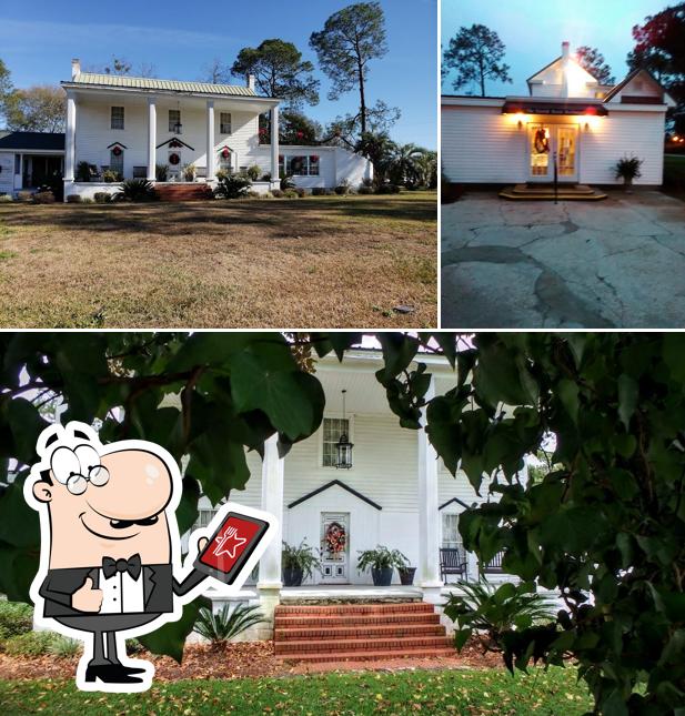 The Parrish House in Adel Restaurant menu and reviews