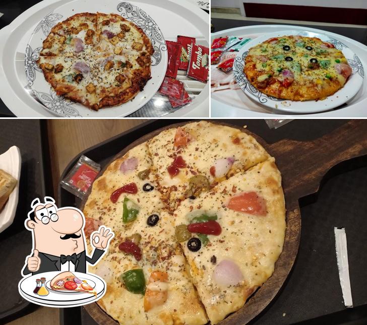 Order pizza at The London Shakes