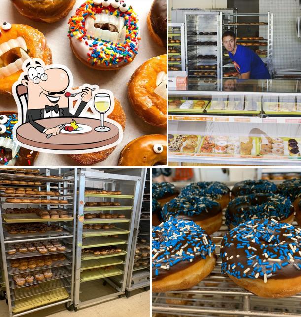 Carol Lee Donuts, 104 S 5th St in Salina - Restaurant menu and reviews