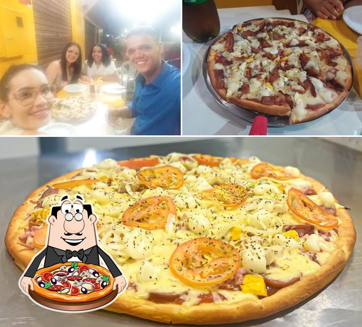 Escolha diferentes variedades de pizza