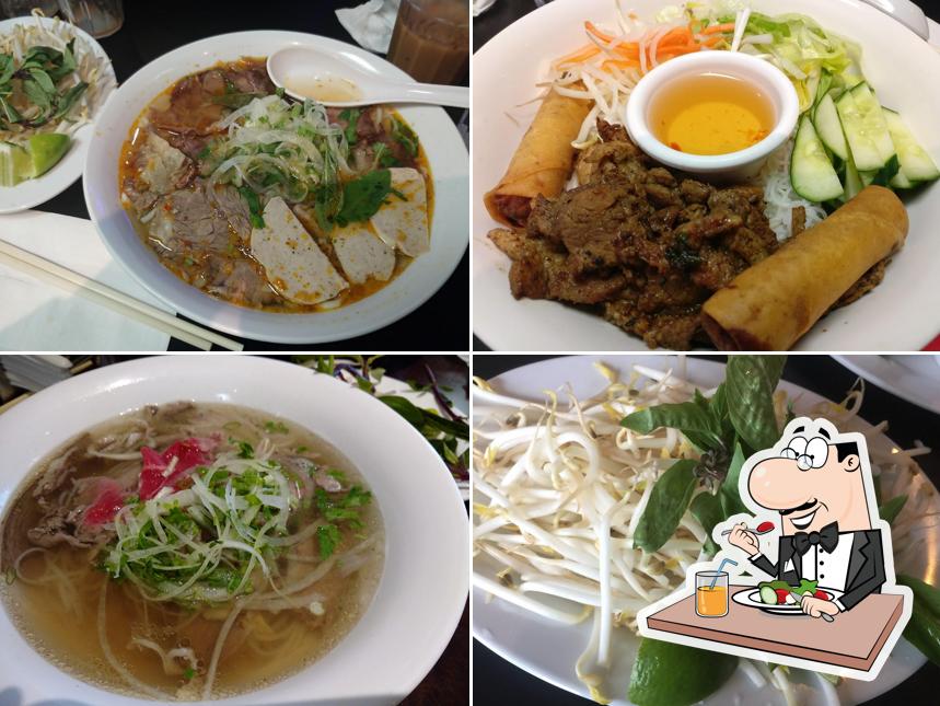 Еда в "Pho Binh"
