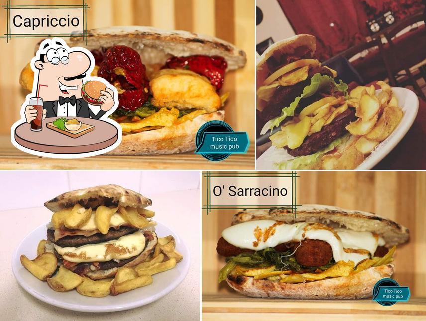 Essayez un hamburger à Tico Tico