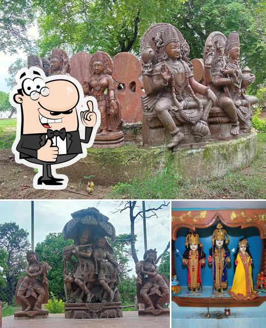 Ramendra kaushik house