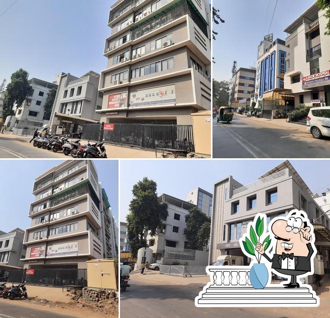 The exterior of Gayatri Nasta House