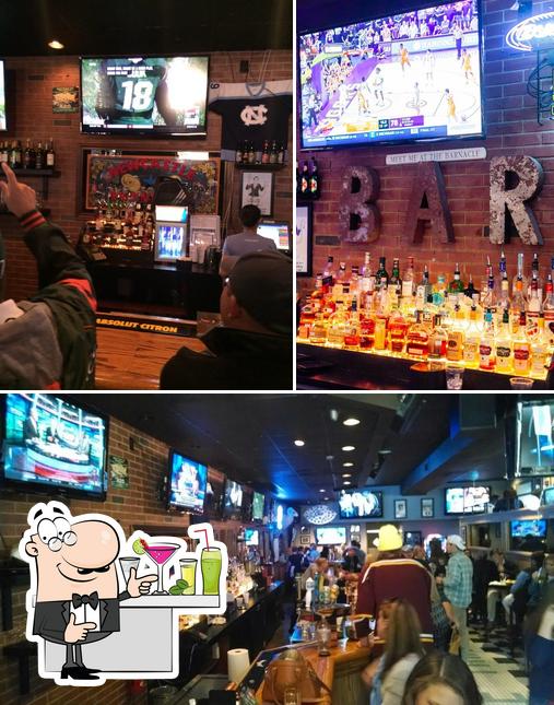 Four Corners in Chapel Hill Restaurant menu and reviews