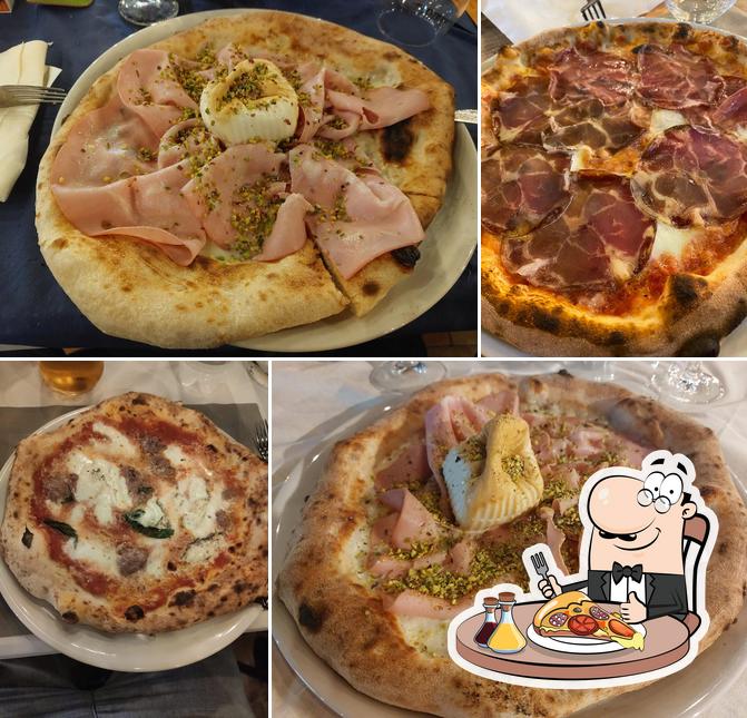 Scegli tra le molte varianti di pizza